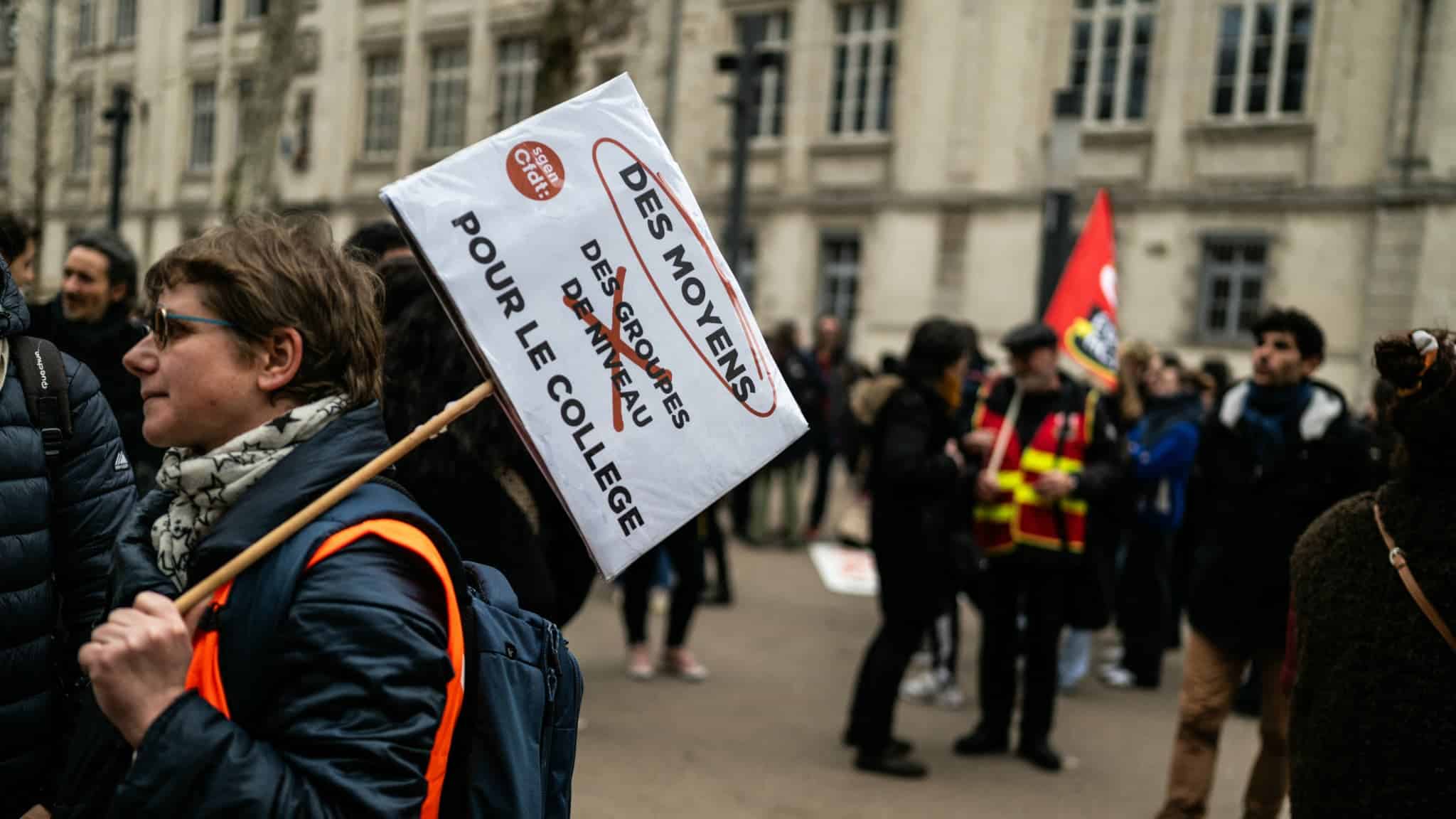 Réforme du collège: nouvelle mobilisation contre le "choc des savoirs" à l'appel de 8 syndicats d'enseignants